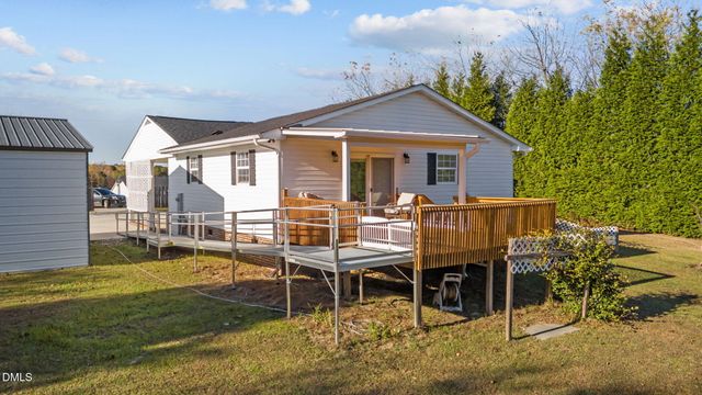 353 N Pleasant Coates Road, Benson, NC 27504