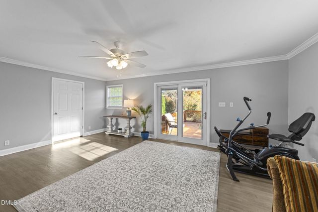 353 N Pleasant Coates Road, Benson, NC 27504