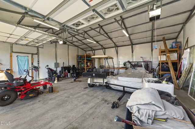 353 N Pleasant Coates Road, Benson, NC 27504