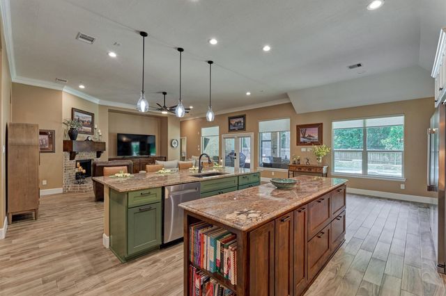 12511 Contraband Drive, Montgomery, TX 77356