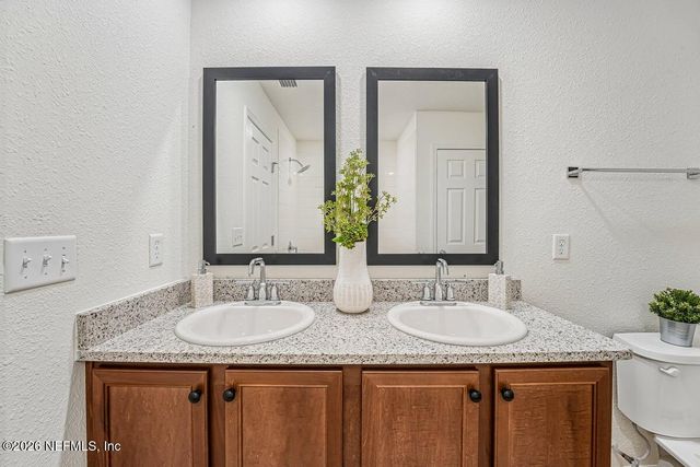 1380 PANTHER PRESERVE Parkway, Jacksonville, FL 32221