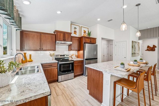 1380 PANTHER PRESERVE Parkway, Jacksonville, FL 32221