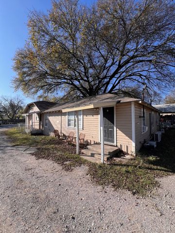 4200 Bonita Drive, Fort Worth, TX 76114