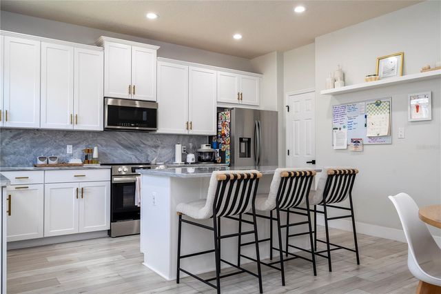 11861 VERMILLION AVENUE, Windermere, FL 34786