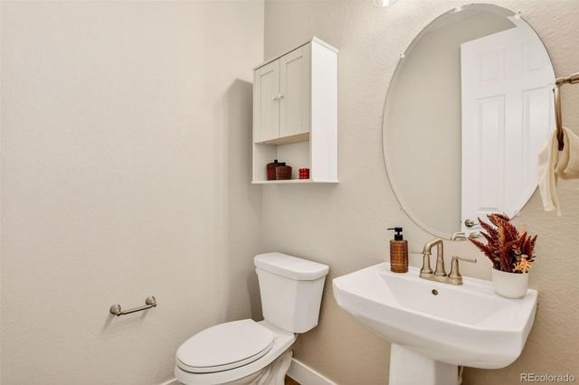 7318 S Yantley Way, Aurora, CO 80016