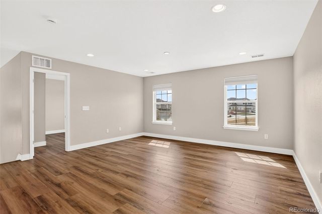 7318 S Yantley Way, Aurora, CO 80016