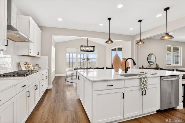 7318 S Yantley Way, Aurora, CO 80016
