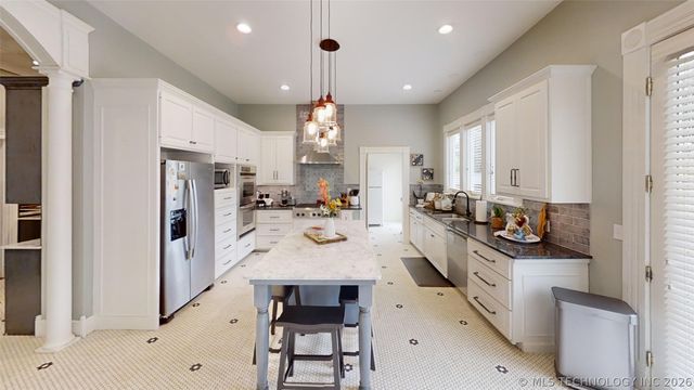 133 G Street SW, Ardmore, OK 73401