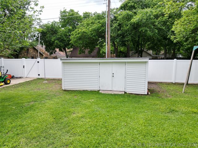 133 G Street SW, Ardmore, OK 73401
