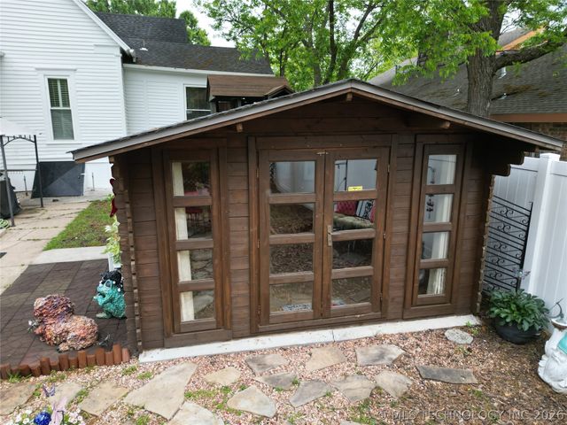 133 G Street SW, Ardmore, OK 73401