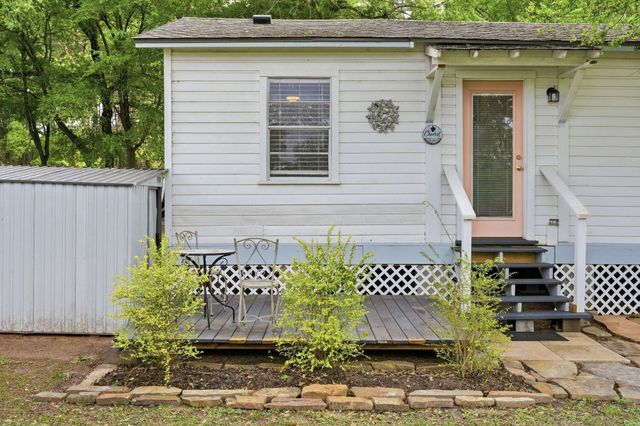 11757 Calvary Road, Willis, TX 77318