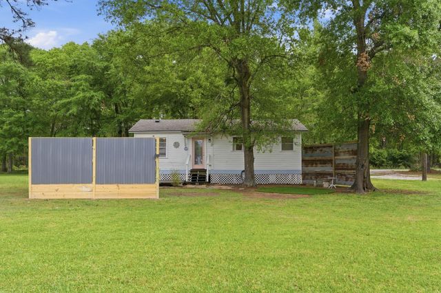 11757 Calvary Road, Willis, TX 77318