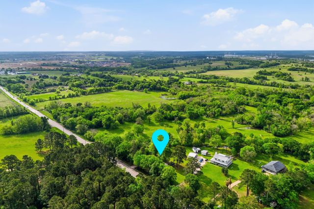 11757 Calvary Road, Willis, TX 77318