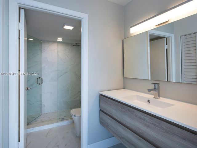 1200 NE Miami Gardens Drive 1013W, Miami, FL 33179