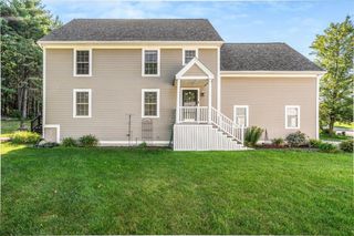 64 Barbara Lane, Hudson, NH 03051