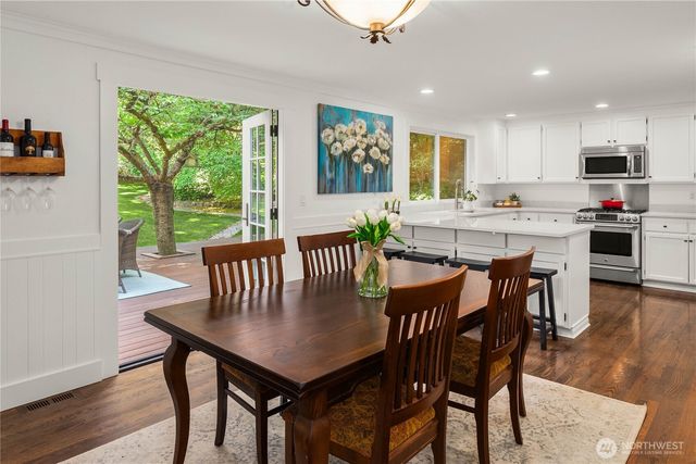 5013 140th Avenue NE, Bellevue, WA 98005