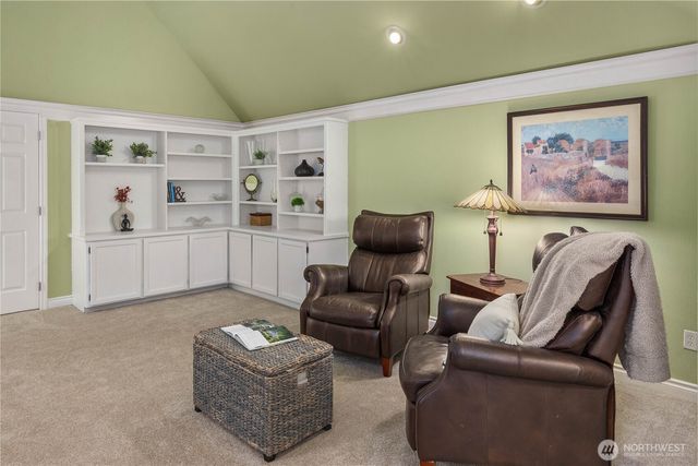 5013 140th Avenue NE, Bellevue, WA 98005