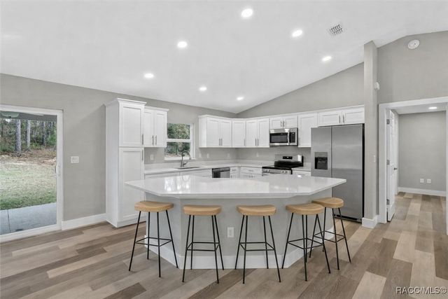 8927 N Barbados Way, Citrus Springs, FL 34433