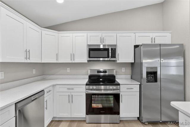 8927 N Barbados Way, Citrus Springs, FL 34433