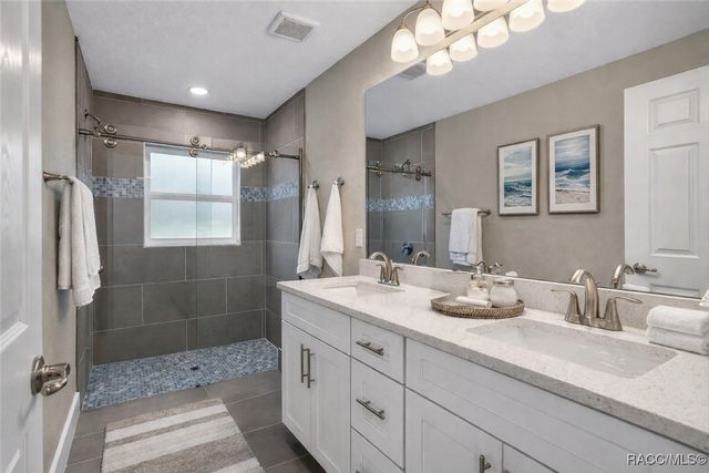 8927 N Barbados Way, Citrus Springs, FL 34433