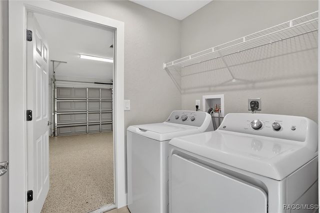 8927 N Barbados Way, Citrus Springs, FL 34433