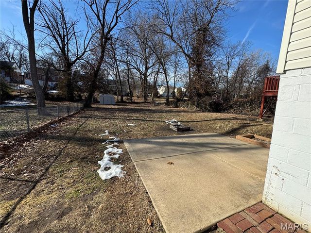 1805 Uceyle Avenue, Overland, MO 63114