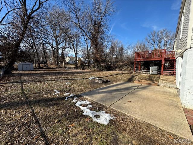 1805 Uceyle Avenue, Overland, MO 63114