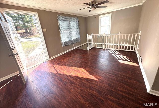 1805 Uceyle Avenue, Overland, MO 63114