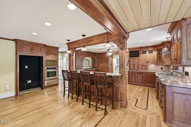 2915 Truitt Drive, Burlington, NC 27215