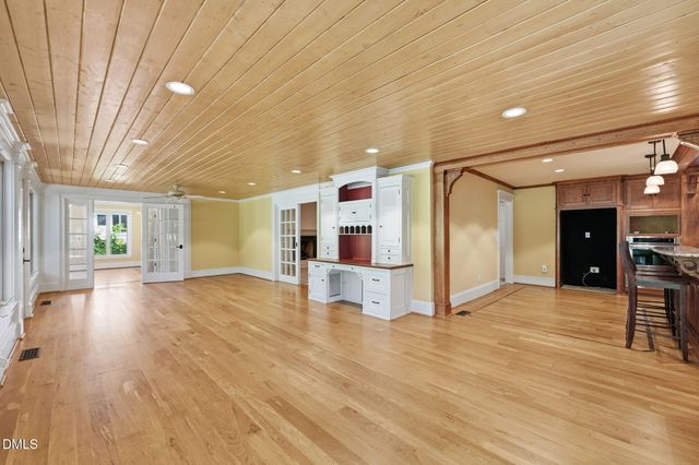 2915 Truitt Drive, Burlington, NC 27215