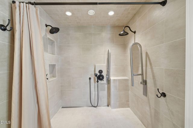 2915 Truitt Drive, Burlington, NC 27215
