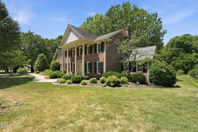 2915 Truitt Drive, Burlington, NC 27215