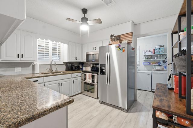 28 Stevens Road, Conway, AR 72032