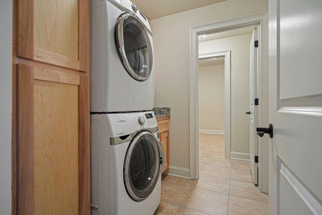 14111 Seabiscuit, Milton, GA 30004