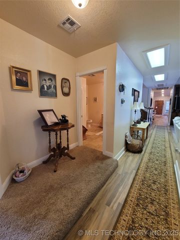 700 N Maytubby Street, Kingston, OK 73439