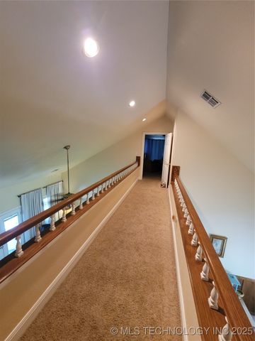 700 N Maytubby Street, Kingston, OK 73439