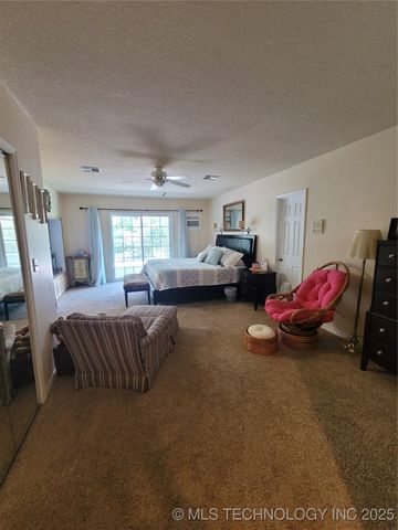 700 N Maytubby Street, Kingston, OK 73439