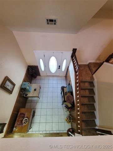 700 N Maytubby Street, Kingston, OK 73439