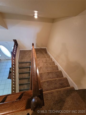 700 N Maytubby Street, Kingston, OK 73439