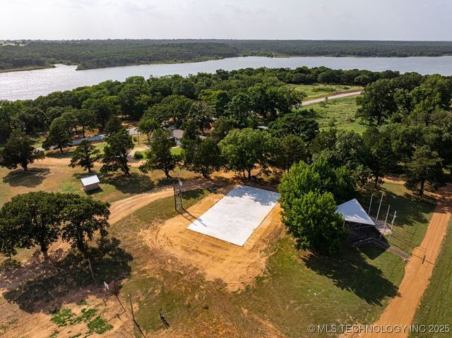 52 Morning Star Lane, Kingston, OK 73439