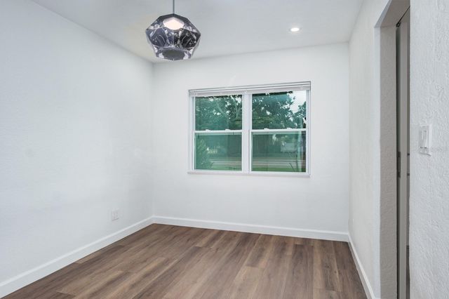 781 40TH AVENUE NE, St Petersburg, FL 33703