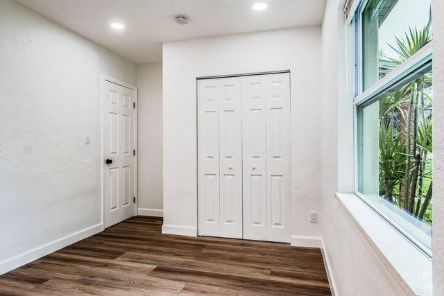 781 40TH AVENUE NE, St Petersburg, FL 33703