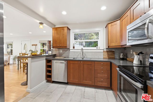 502 Fernwood Pacific Drive, Topanga (los Angeles), CA 90290