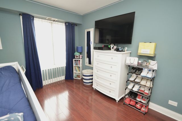 5400 Walnut Avenue 111, Downers Grove, IL 60515
