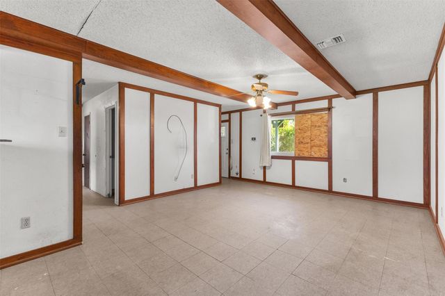 3003 Kim Street, Bryan, TX 77803