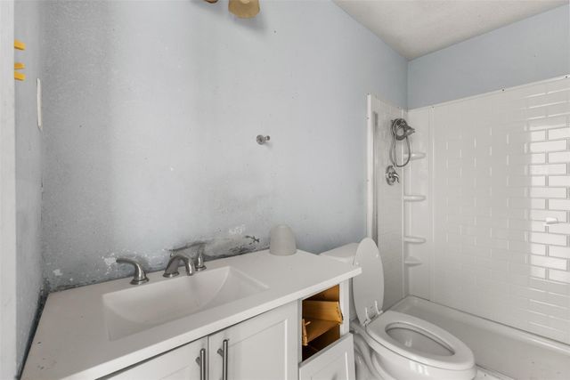 3003 Kim Street, Bryan, TX 77803