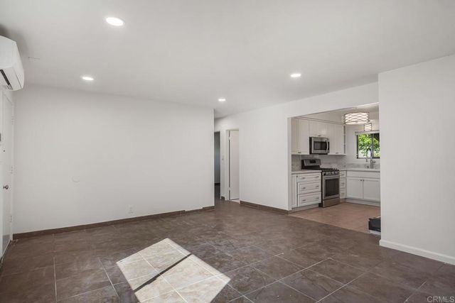 737 N Alda Drive, San Marcos, CA 92069