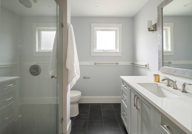 143 Oakley Road 143, Belmont, MA 02478