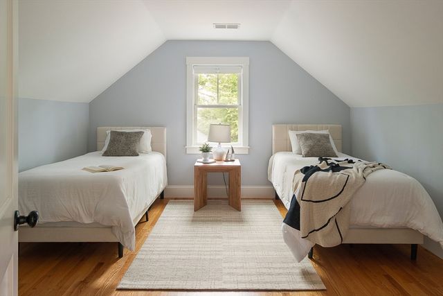 143 Oakley Road 143, Belmont, MA 02478