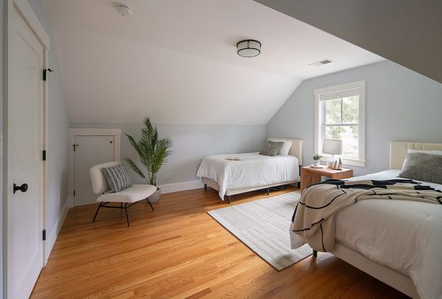143 Oakley Road 143, Belmont, MA 02478